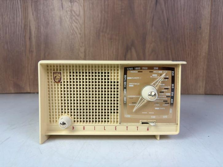 Philips b1f07 buizenradio - Zeer nette staat, Antiek en Kunst, Antiek | Tv's en Audio, Ophalen