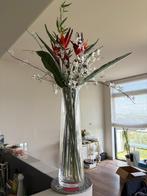 Tall vase with flowers, Ophalen, Gebruikt, Glas, 50 tot 75 cm