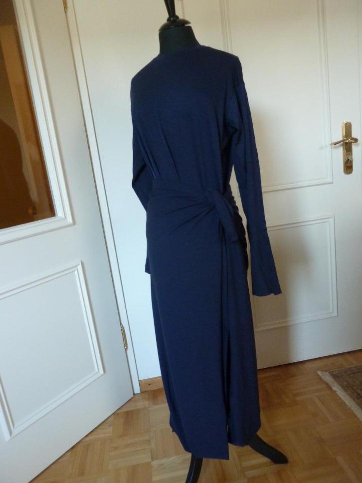 Sofie d'Hoore aparte wikkel jurk, nachtblauw, mt. 38, Kleding | Dames, Jurken, Zo goed als nieuw, Maat 38/40 (M), Blauw, Onder de knie