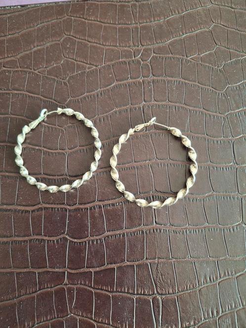 Zilveren  oorringen, Sieraden, Tassen en Uiterlijk, Enkelbandjes en Enkelkettinkjes, Zo goed als nieuw, Zilver, Ophalen of Verzenden