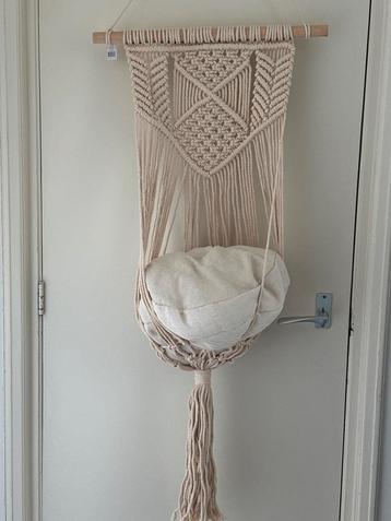 Macarame poezen hangmat beschikbaar voor biedingen