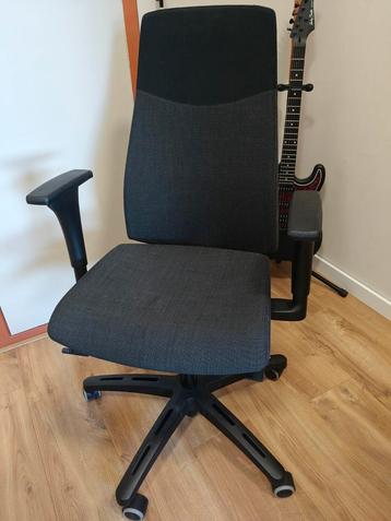 Ergonomische bureaustoel – IKEA beschikbaar voor biedingen