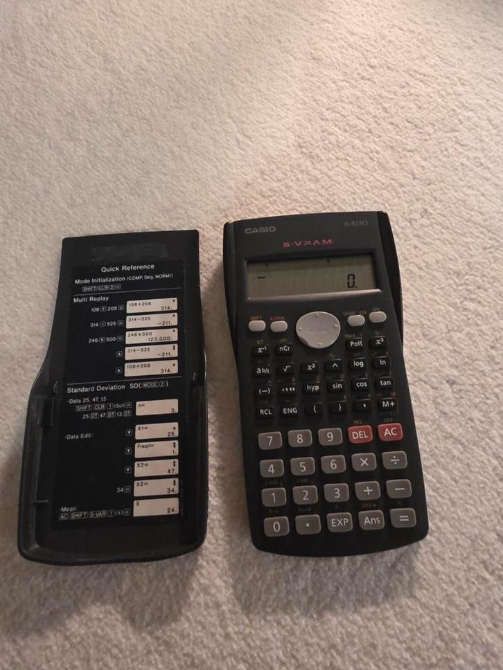 Casio fx-82MS Wetenschappelijke Rekenmachine, Diversen, Rekenmachines, Zo goed als nieuw, Ophalen of Verzenden