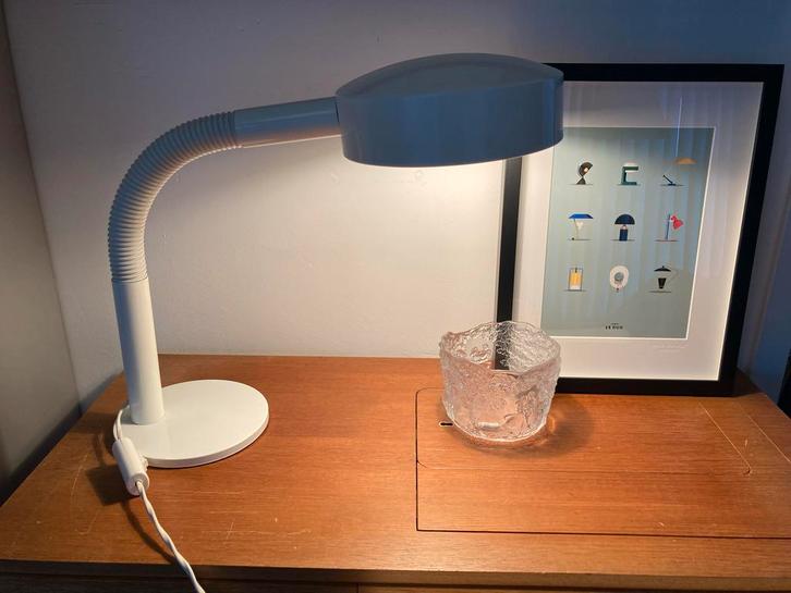 Hala Zeist Bureaulamp - Design Klassieker, Antiek en Kunst, Antiek | Lampen, Ophalen