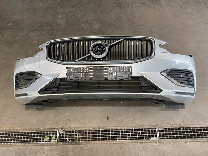 Volvo V60 II S60 III voorbumper bumper Inscription COMPLEET, Auto-onderdelen, Carrosserie en Plaatwerk, Bumper, Volvo, Voor, Ophalen of Verzenden