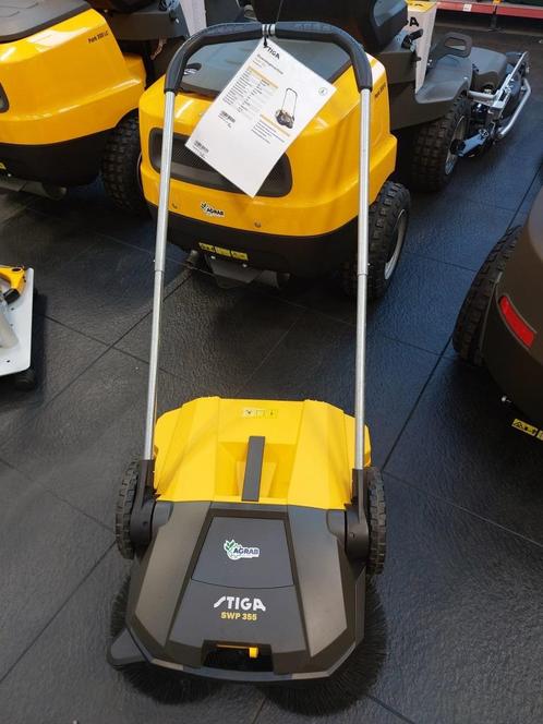 Stiga duw veegmachine SWP 355, Tuin en Terras, Veegmachines, Nieuw, Ophalen