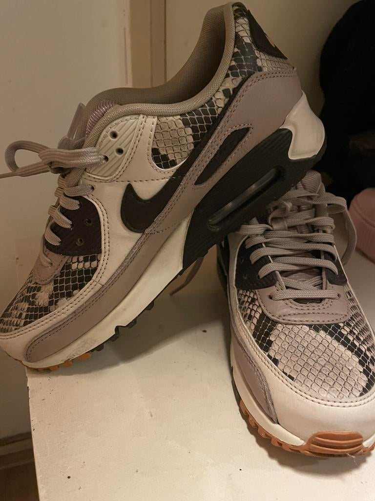 Nike Airmax 90 maat 38.5, Kleding | Dames, Schoenen, Beige, Nieuw, Ophalen of Verzenden, Sneakers of Gympen