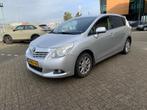 Toyota Verso 2.0 D-4D-F Grijs 2011 Airco Navi Bestelwagen, Auto's, Bestelauto's, Origineel Nederlands, Te koop, Zilver of Grijs