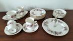 Royal Albert serviesgoed, lavender rose, Huis en Inrichting, Keuken | Servies, Ophalen, Gebruikt, Overige stijlen, Kop(pen) en/of Schotel(s)