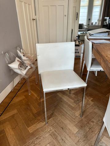 SET 6 EETKAMERSTOELEN WIT LEER HOOGGLANS POTEN beschikbaar voor biedingen