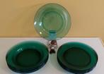 Set 12 groene vintage arcoroc borden 6 soep 6 diner, Huis en Inrichting, Keuken | Servies, Gebruikt, Ophalen of Verzenden, Glas