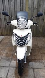 Te Koop Malaguti Centro Met Kenteken Loop Of Sloop GoedLezen, Fietsen en Brommers, Ophalen, Gebruikt, Frame, Piaggio