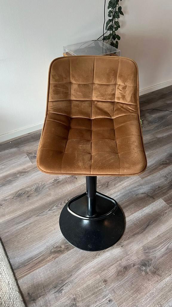 Verstelbare barkrukken velvet, Huis en Inrichting, Barkrukken, Zo goed als nieuw, 60 tot 90 cm, Ophalen