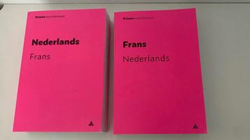 2 woordenboeken Nederlands-Frans en Frans-Nederlands beschikbaar voor biedingen