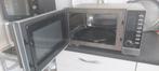 Magnetron oven, Ophalen of Verzenden, Zo goed als nieuw, Vrijstaand, 45 tot 60 cm