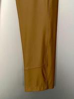 J408 Dayz maat M=38/40 travelstof broek 7/8e beige, Kleding | Dames, Maat 38/40 (M), Beige, Ophalen of Verzenden, Zo goed als nieuw