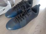 2 Paar voetbalschoenen, Sport en Fitness, Voetbal, Maat XS of kleiner, Ophalen of Verzenden, Zo goed als nieuw, Schoenen