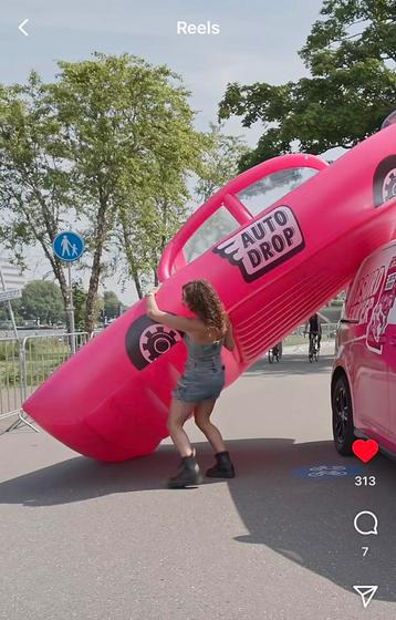 Gezocht: Autodrop Cadillac opblaasauto / opblaasboot beschikbaar voor biedingen