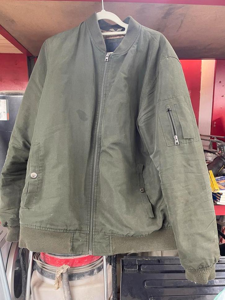 Only & Sons Groene Jas - Maat M, Kleding | Heren, Jassen | Winter, Zo goed als nieuw, Groen, Ophalen of Verzenden