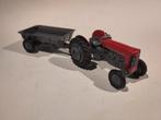 Code 3 - Corgi Toys GS 7 Massey Ferguson 65 + 30 CWT Trailer, Corgi, Ophalen of Verzenden, Zo goed als nieuw, Tractor of Landbouw