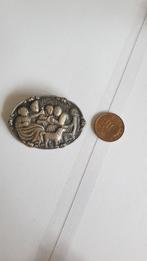 0935 broche met bijbels kroeg tafereel, Ophalen of Verzenden, Nieuw, Zilver, Zilver