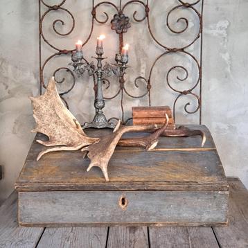 Oude brocante houten schrijftkist lessenaar *Etage3*  beschikbaar voor biedingen