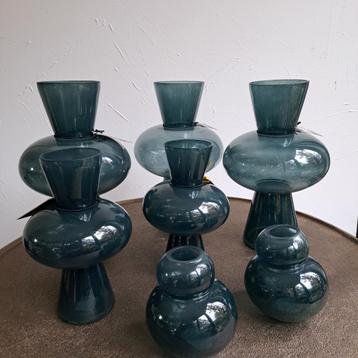 NIEUW: COUNTRYFIELD VAZEN  beschikbaar voor biedingen