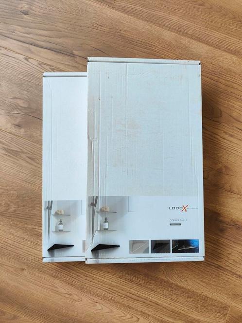 Looox hoekplanchet, Huis en Inrichting, Badkamer | Badkamermeubels, Nieuw, Overige typen, Minder dan 100 cm, 25 tot 50 cm, Ophalen