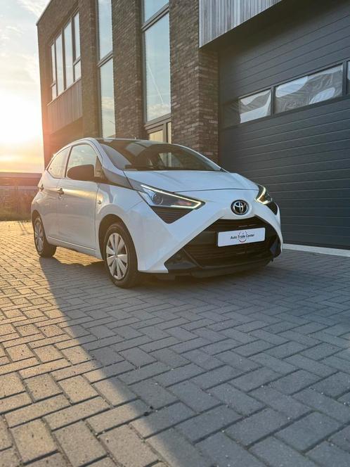 Toyota Aygo 1.0 2019 Wit |Carplay | 62796 KM, Auto's, Toyota, Bedrijf, Aygo, Benzine, Hatchback, Handgeschakeld, Origineel Nederlands