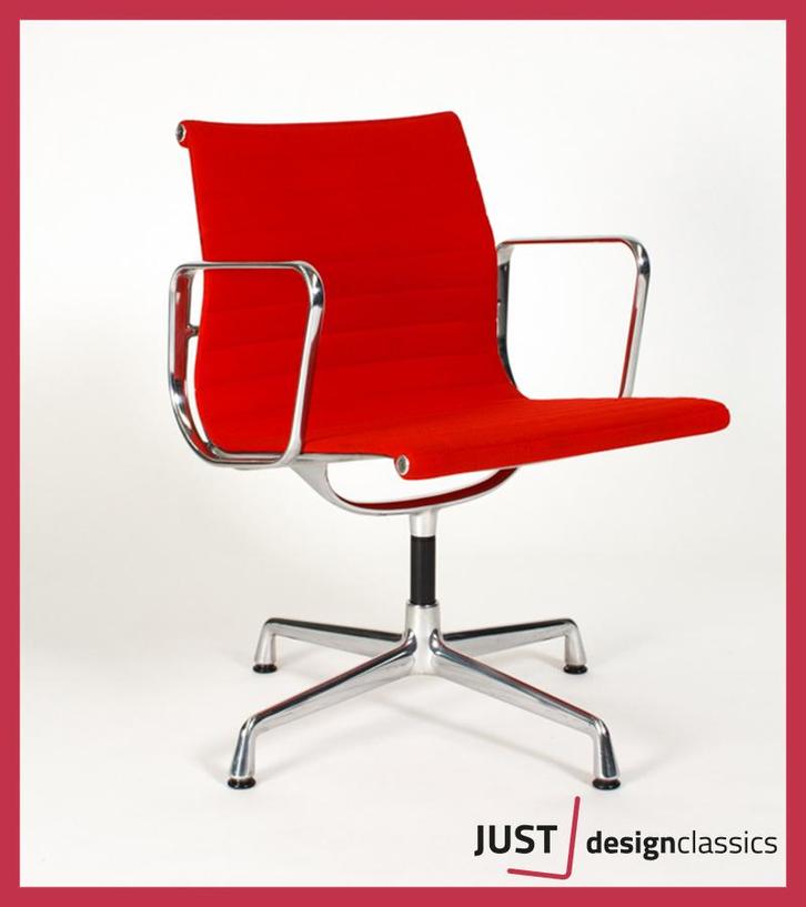 Vitra Eames ea108 Rood Hopsak gepolijst (voorraad:30), Huis en Inrichting, Stoelen, Zo goed als nieuw