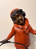 Bronzen beeld van kind met hoepel gesigneerd Pieault, Antiek en Kunst, Ophalen of Verzenden