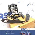 W205 C205 A205 S205 C KLASSE MIDDENCONSOLE WORTELHOUT + DEUR, Auto-onderdelen, Interieur en Bekleding, Gebruikt, -, Ophalen of Verzenden