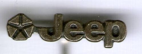 Chrysler JEEP zilverkleurig auto speldje ( A_171a ), Verzamelen, Speldjes, Pins en Buttons, Zo goed als nieuw, Speldje of Pin