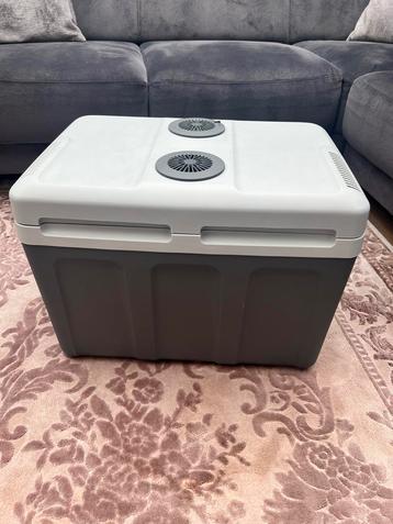 Tristar KB-7540 koelbox 40L koelen en verwarmen met wielen beschikbaar voor biedingen