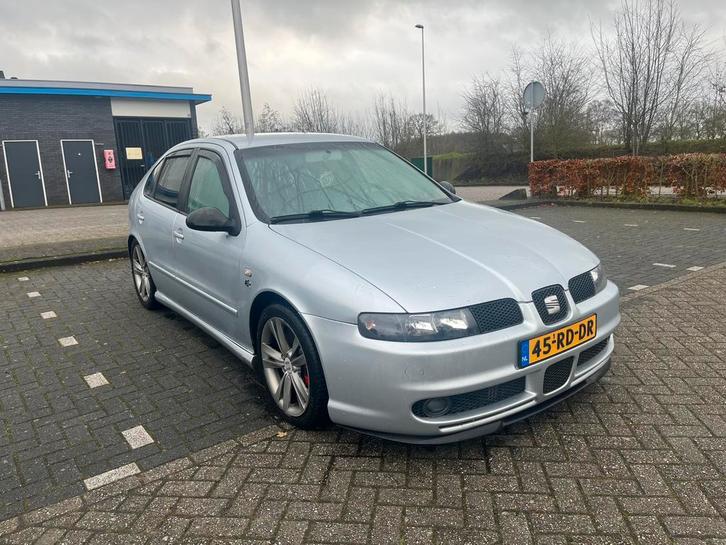 Seat Leon 1.8 20VT  280pk  2005 Topsport, Auto's, Seat, Particulier, Leon, ABS, Airbags, Airconditioning, Alarm, Bluetooth, Climate control