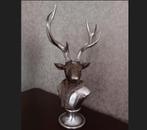 Hert torso zilver op voetstuk ., Ophalen