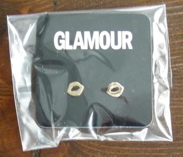 Nieuwe Glamour oorbelletjes (stekers) beschikbaar voor biedingen
