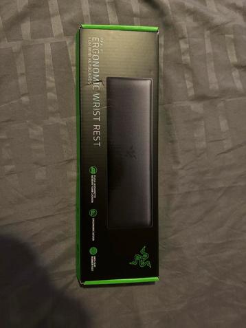 Razer Compact Arm Wrist Rest - Polssteun beschikbaar voor biedingen