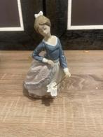 Lladro Nany porseleinen beeldje, Spanje, 1982, Antiek en Kunst, Ophalen of Verzenden