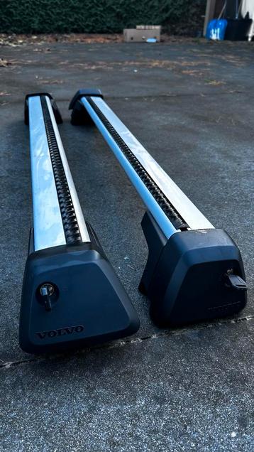 Originele Volvo Dakdragers beschikbaar voor biedingen