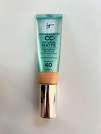 It cosmetics CC creme natural matt, Ophalen of Verzenden, Zo goed als nieuw, Overige kleuren, Gehele gezicht