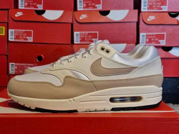 Nike Air Max 1 Pale Ivory Sanddrift
- us 10.5 eur 42.5 beschikbaar voor biedingen