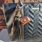 Tassen hanger tasje bruin Accessoires Cadeau Moederdag  Leuk