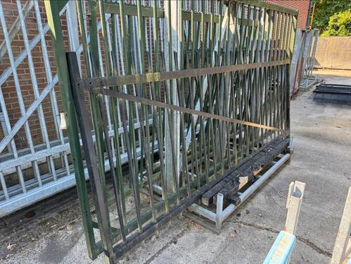 Diversen gebruikte schuifpoorten en poortvleugels, Tuin en Terras, Tuinhekken en Hekwerk, Gebruikt, Overige typen, IJzer, Ophalen