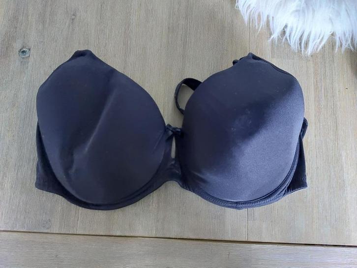 Voedingsbh 5 stuks: 2x Noppies, 3x Hunkemoller. Goede staat, Kinderen en Baby's, Babyvoeding en Toebehoren, Overige typen, Ophalen of Verzenden