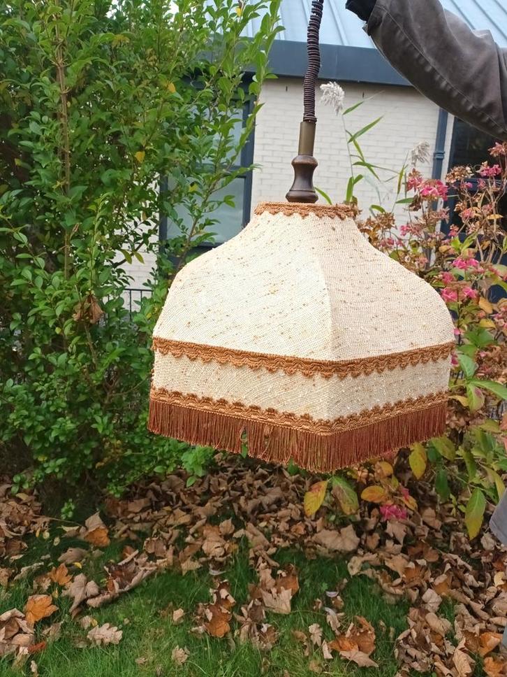 Vintage Hanglamp met Franjes, Huis en Inrichting, Lampen | Hanglampen, Gebruikt, Minder dan 50 cm, Hout, Stof, Ophalen of Verzenden