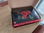 Lego Technic 42202 Ducati Panigale V4 S, Ophalen, Nieuw, Complete set, Lego