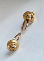 Antieke gouden oorbellen ca 1900, Hangers, Ophalen of Verzenden, Zo goed als nieuw, Met edelsteen