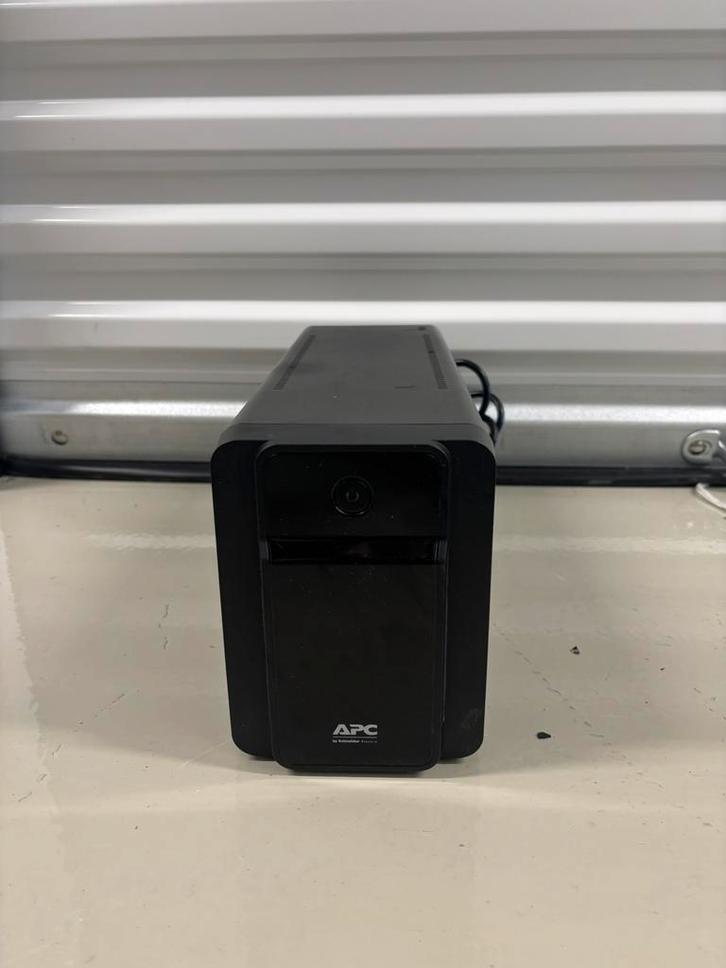 APC UPS BX950MI-FR – 950VA /520W – Interactive UPS - Nieuw, Computers en Software, Noodvoedingen (UPS), Nieuw, Ophalen of Verzenden