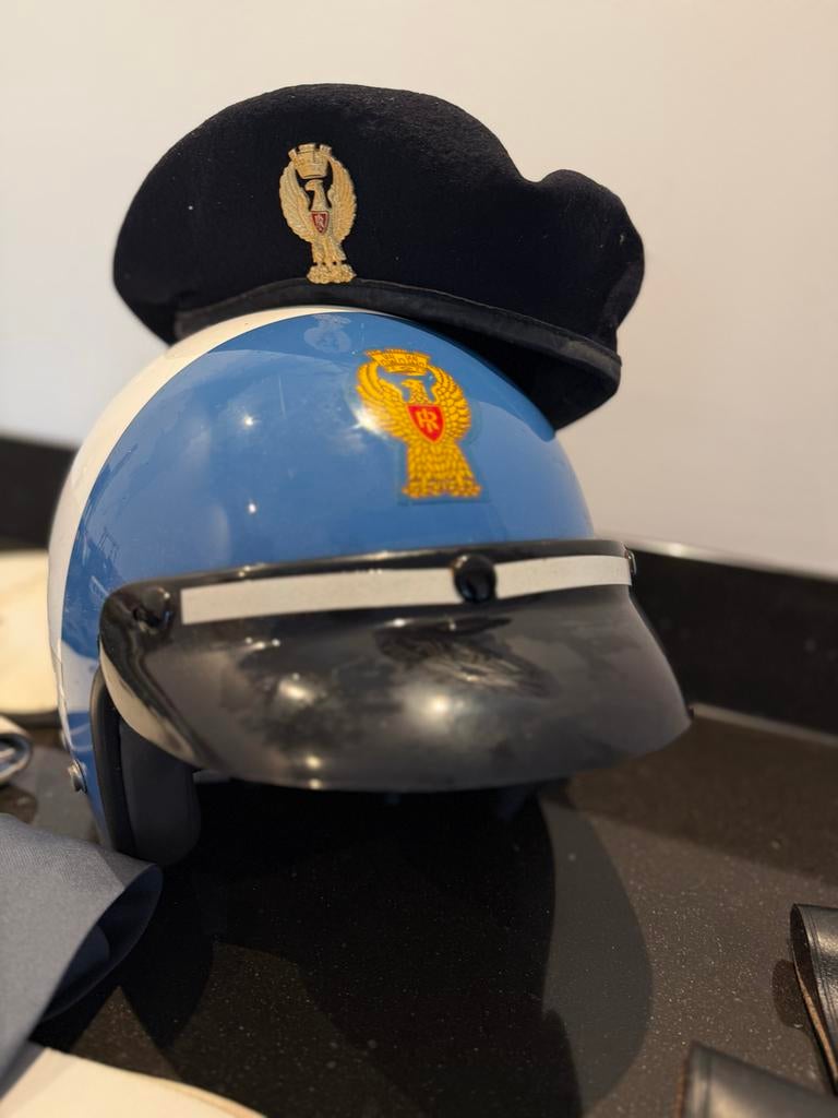 Orgineel italiaans uniform, Verzamelen, Ophalen of Verzenden, Landmacht, Overige gebieden, Kleding of Schoenen